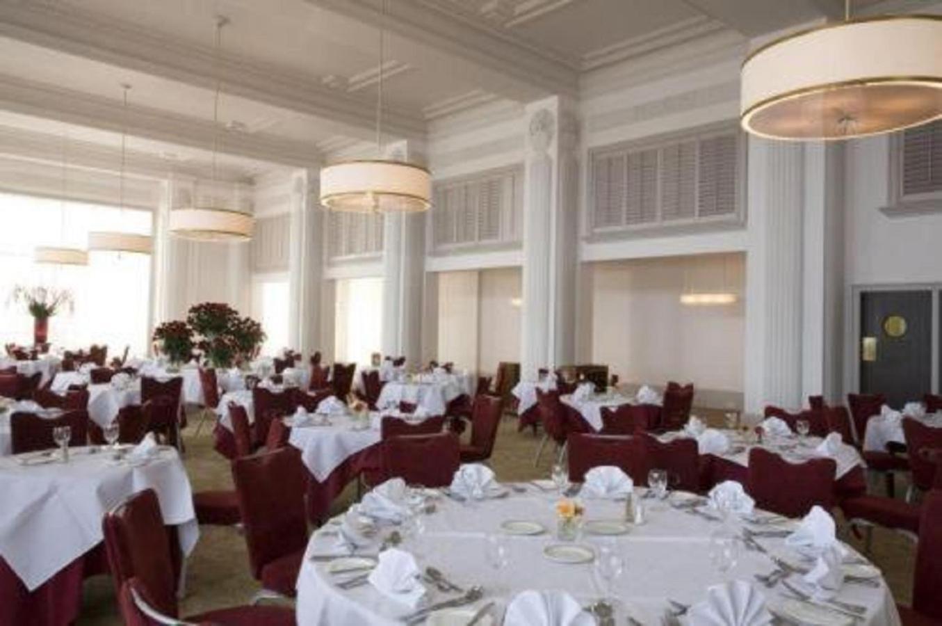 Cavendish Hotel Eastbourne Exteriör bild