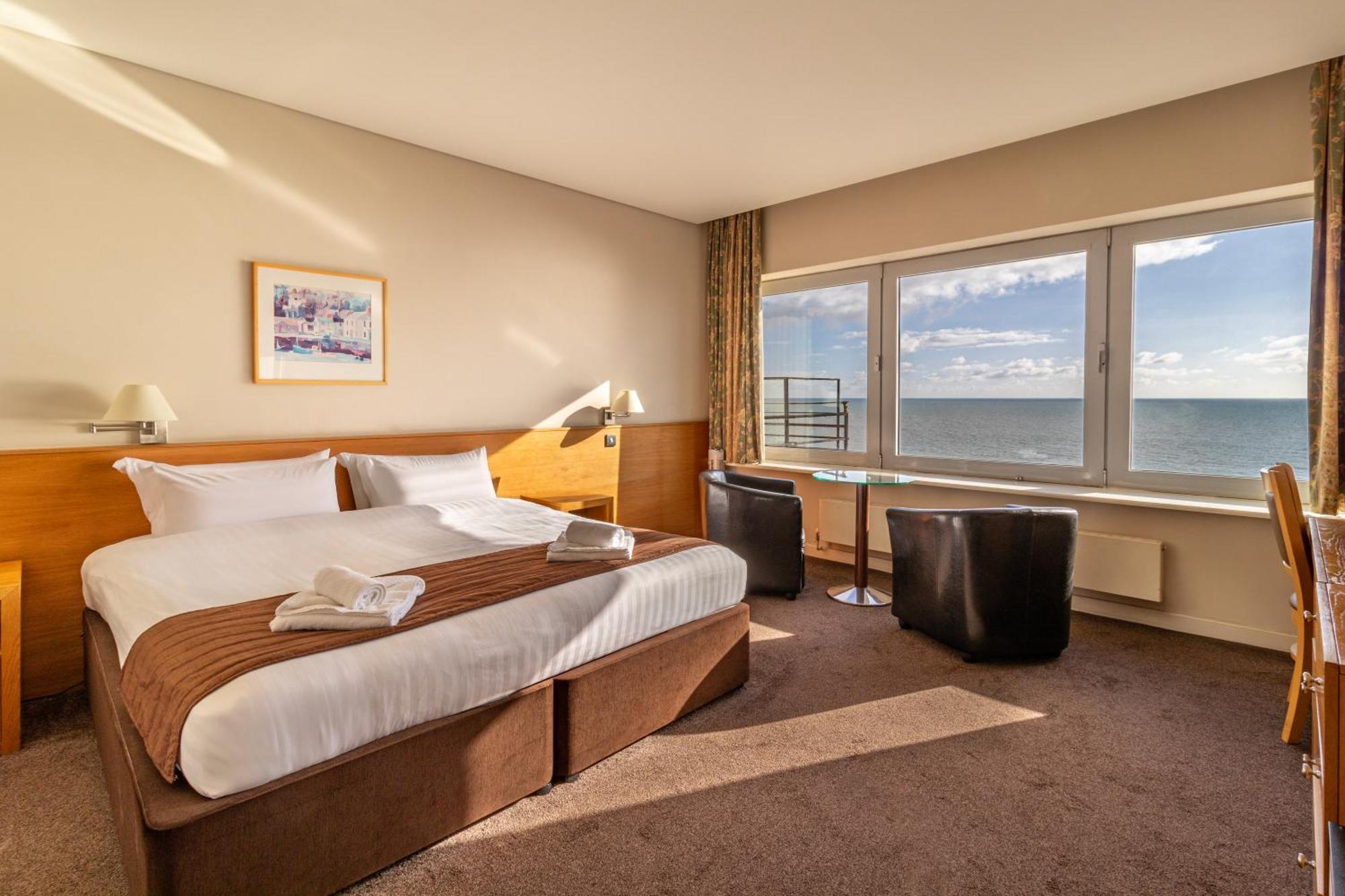 Cavendish Hotel Eastbourne Exteriör bild