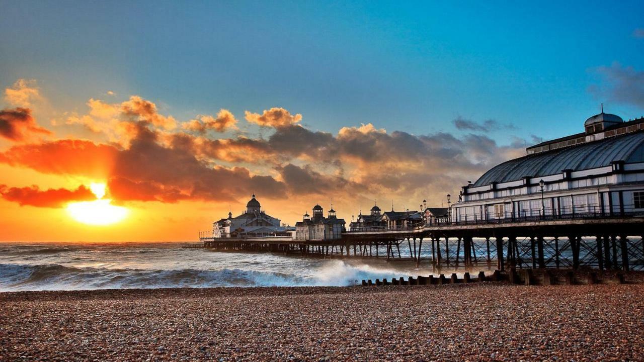 Cavendish Hotel Eastbourne Exteriör bild